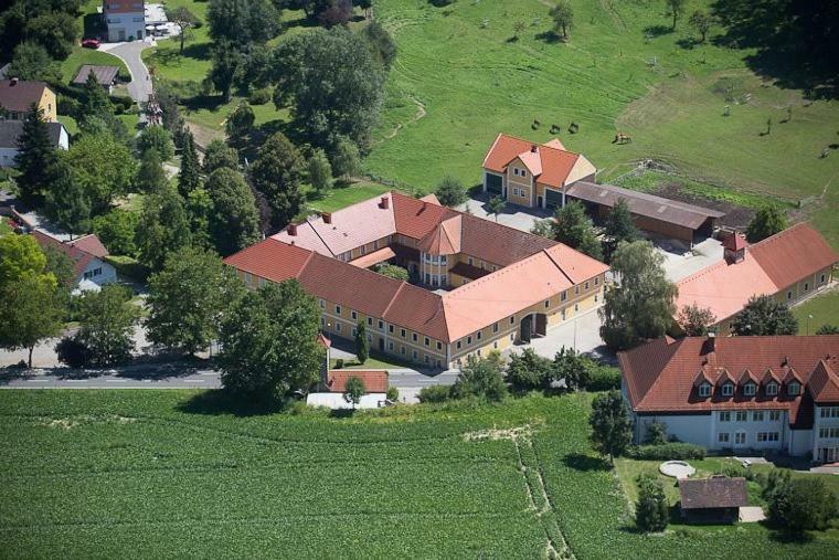 Gasthof Fischer Doernbach Wilhering Экстерьер фото